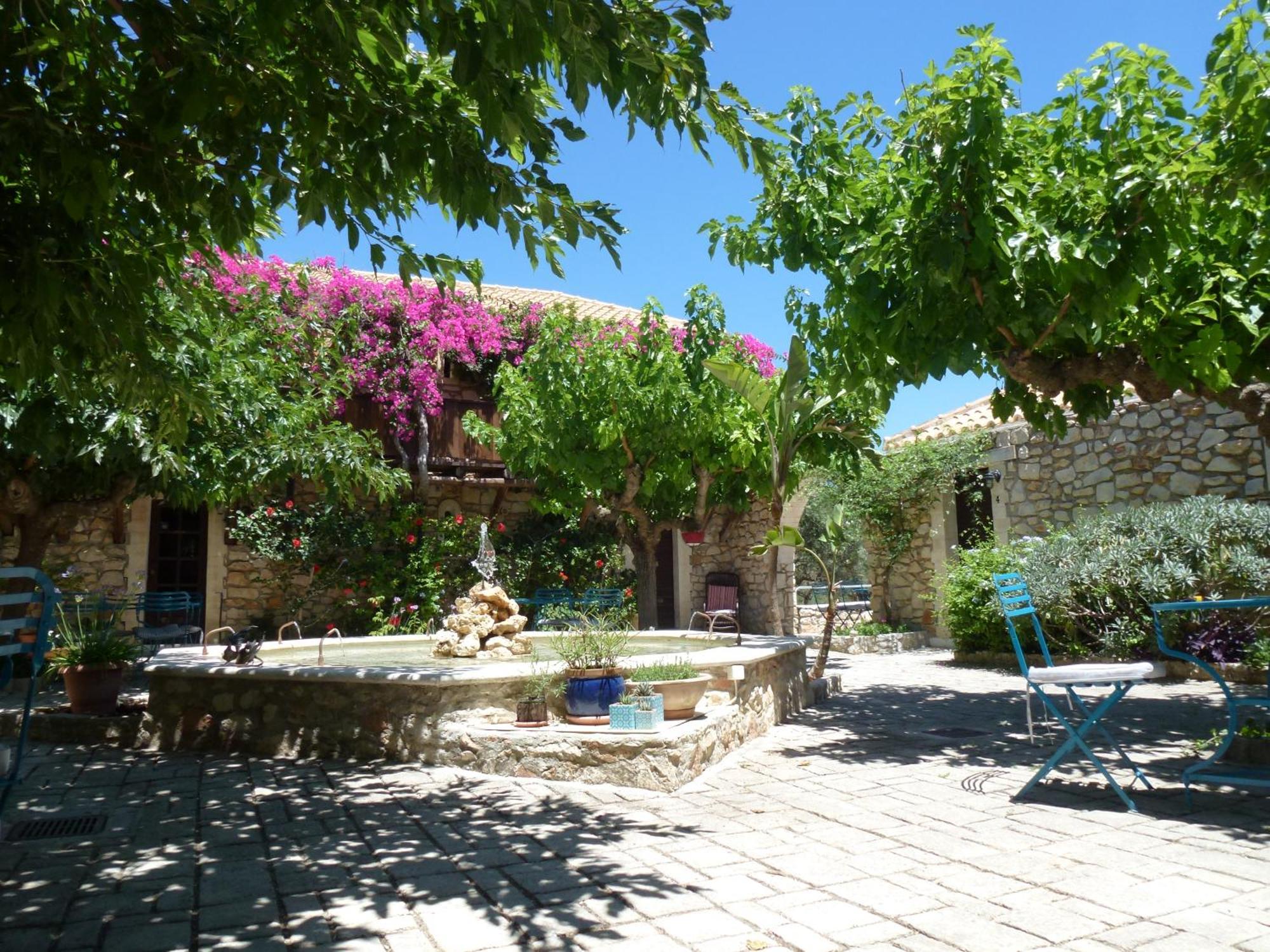 Tsivouli Accommodation Lithakia  Екстер'єр фото