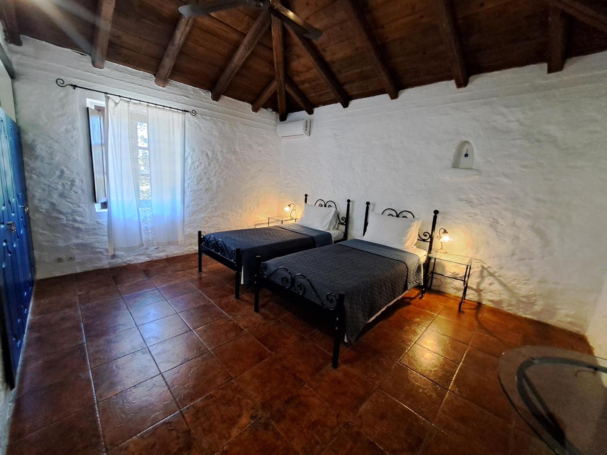 Tsivouli Accommodation Lithakia  Екстер'єр фото