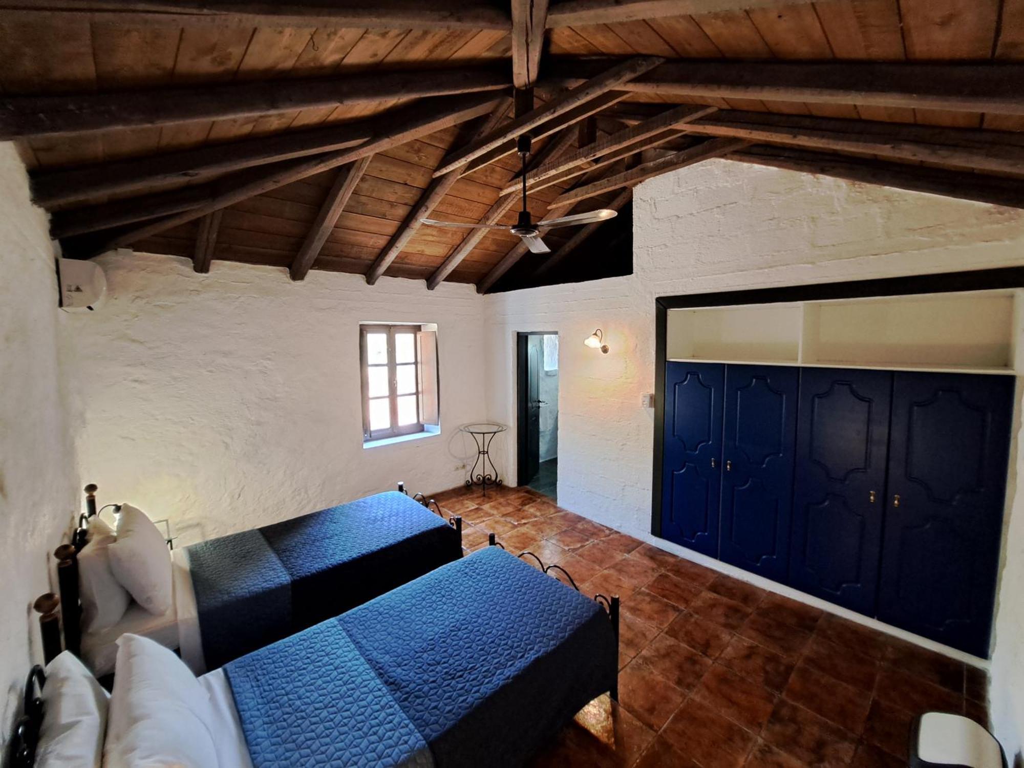 Tsivouli Accommodation Lithakia  Екстер'єр фото