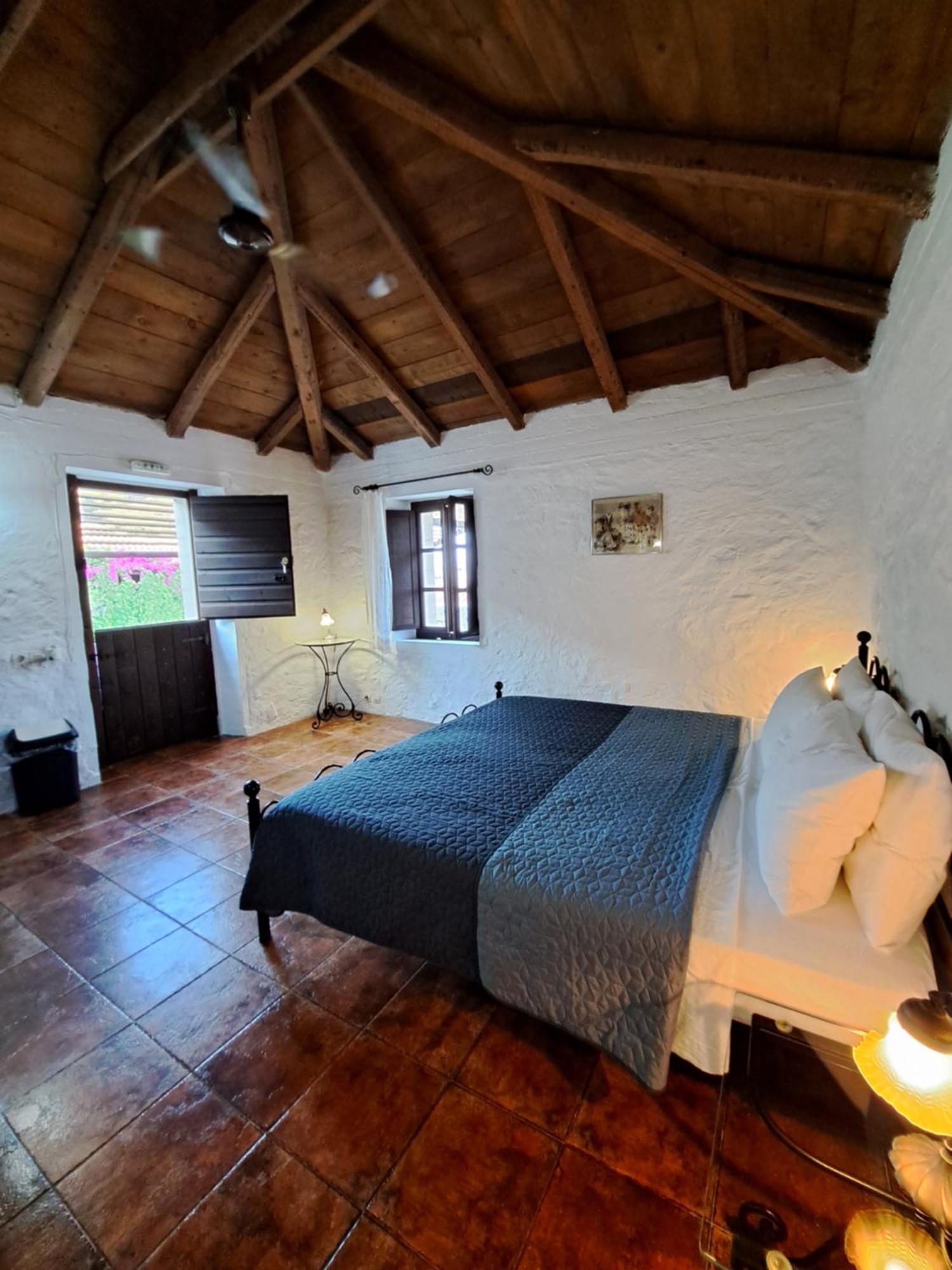 Tsivouli Accommodation Lithakia  Екстер'єр фото